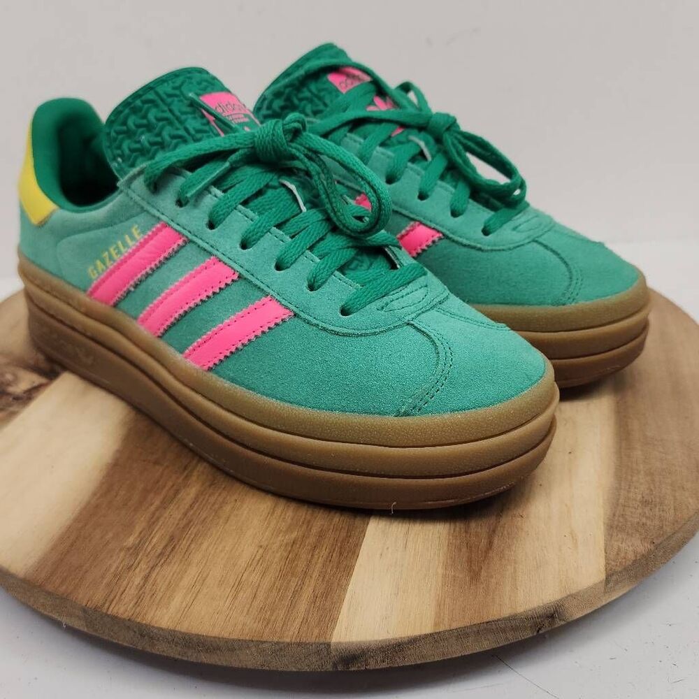 adidas Gazelle Bold Athletic Shoe - Court Green / Lucid Pink Womens Size 6 - Picture 3 of 11